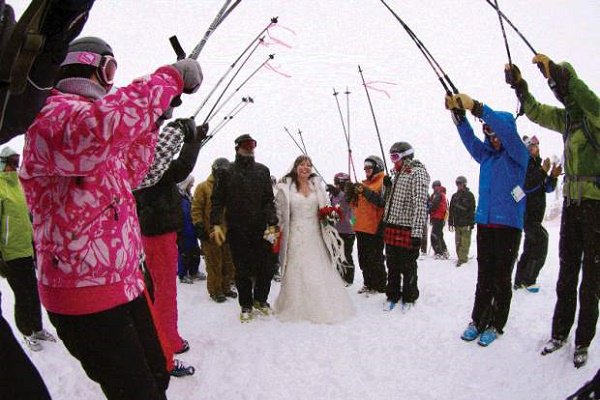 Ski salute wedding