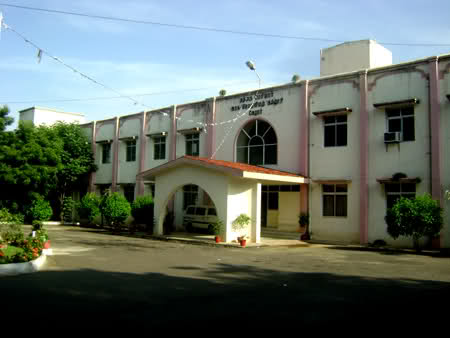 Thanthai Periyar Government Engineering College