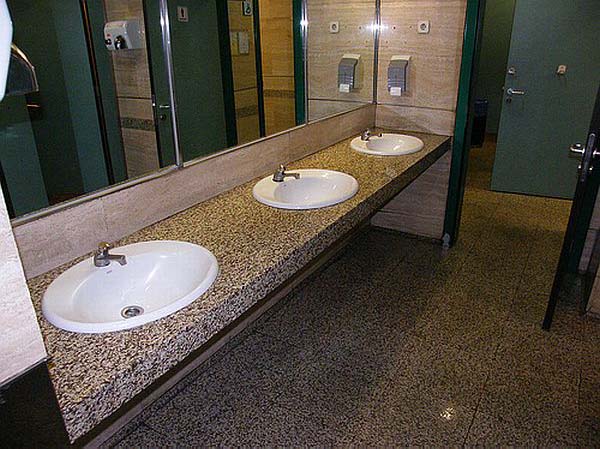 Free Washroom Access in Hotels