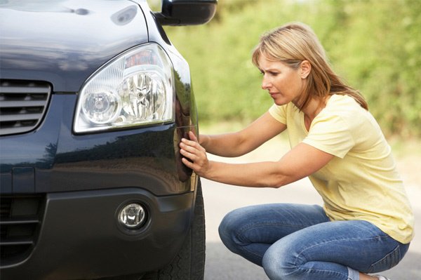 Changing a flat tire