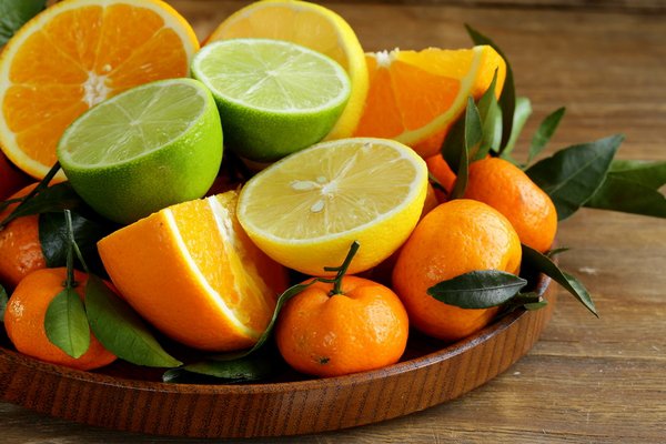 An orange a day keep love handles away