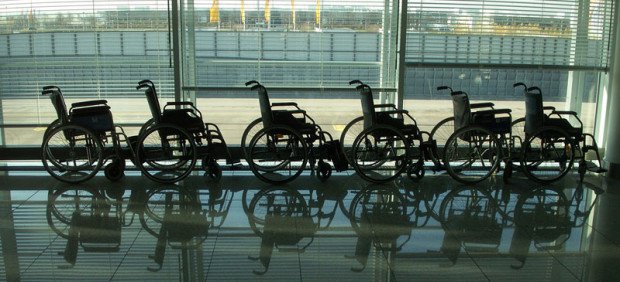must-know-airline-info-tips-for-travelers-with-dis-01-620x282