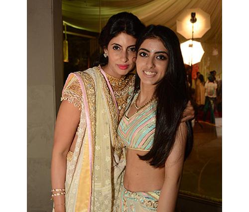 Adorable Pictures of Navya Nanda And Her Beautiful Mother Shweta Nanda