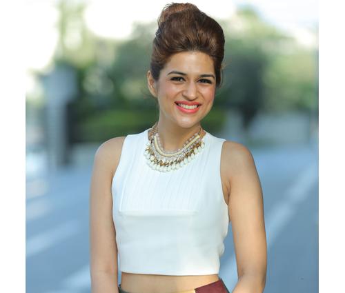 Shraddha Das From 'Great Grand Masti' Looks Super Cute in Real Life