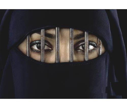 Gang Raped Saudi Women Sentenced To 200 Lashes And Jail