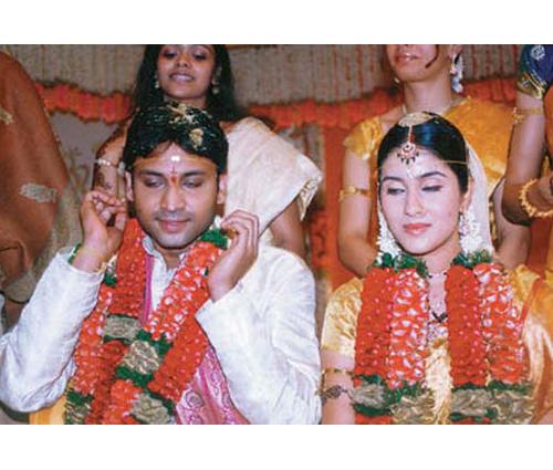 Remember Keerthi Reddy? What Is She Upto Now