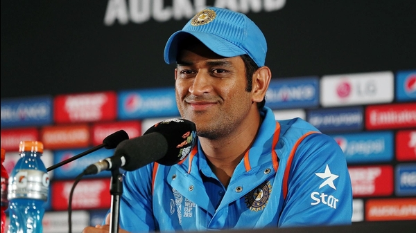 graphic MS Dhoni Press meet image